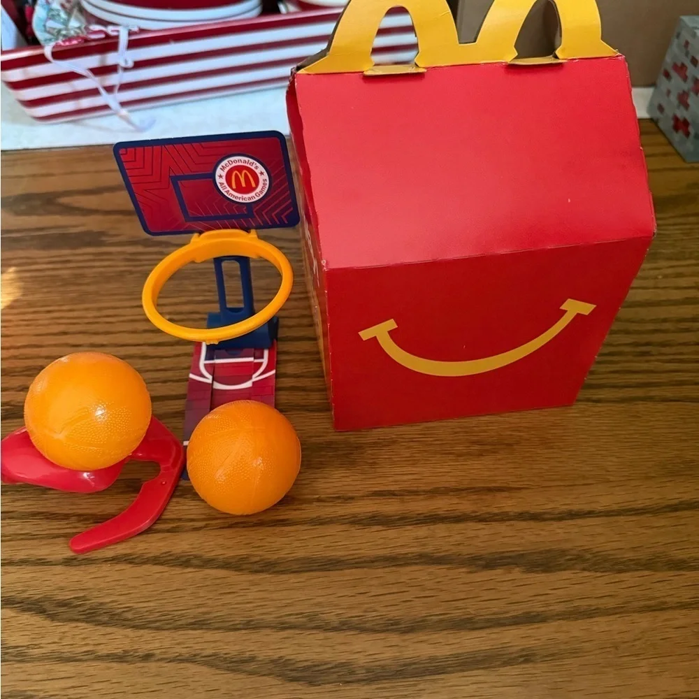 McDonald's Red and Orange Puzzle & Game Set